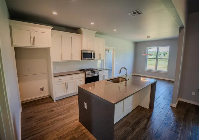 Photo 3 of Single family home for sale at 17945 Salem Rd, Choctaw, OK 73020 | MLS# 1244815 | Listing updated on 2026-08-28