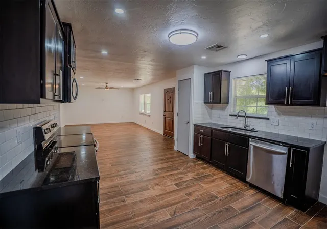 Photo 5 of Single family home for sale at 5617 S Indian Meridian Rd, Choctaw, OK 73020 | MLS# 1244829 | Listing updated on 2026-08-28
