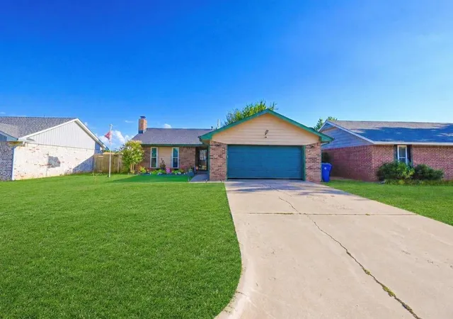 1st image of 2303 Farris Pl, Chickasha, OK 73018 | MLS# 1244847