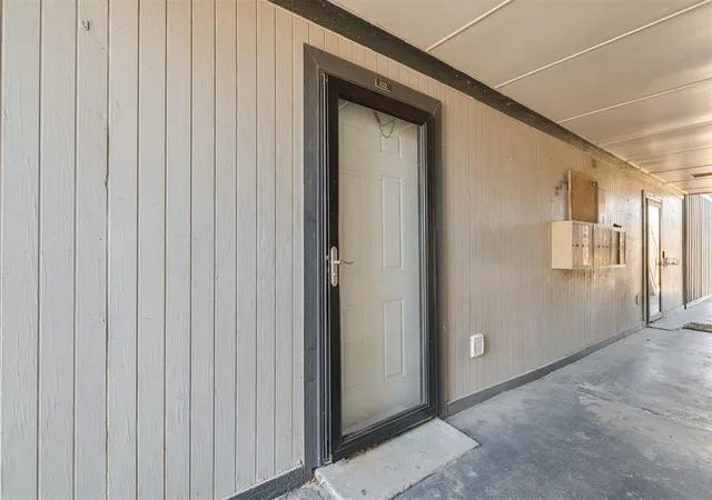 Photo 3 of Condo for sale at 2628 N Ann Arbor Ave #102, Oklahoma City, OK 73127 | MLS# 1244873 | Listing updated on 2026-09-02