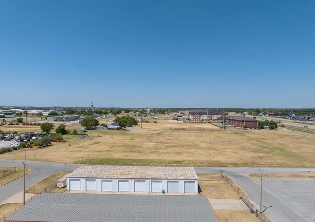 Photo 4 of Land for sale at 425 SE Interstate Dr, Lawton, OK 73501 | MLS# 1244878 | Listing updated on 2026-08-19