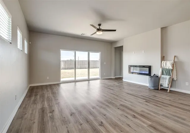 Photo 4 of Single family home for sale at 8104 NW 151st Circle, Edmond, OK 73013 | MLS# 1244880 | Listing updated on 2026-09-29