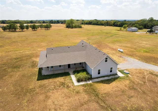 Photo 3 of Single family home for sale at 3356 E Maple Rd, Purcell, OK 73080 | MLS# 1244893 | Listing updated on 2026-10-02