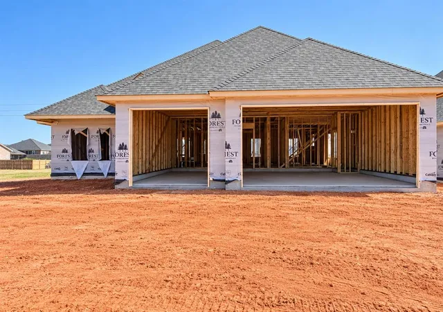 Photo 2 of Single family home for sale at 15500 Addison Ln, Edmond, OK 73013 | MLS# 1244908 | Listing updated on 2026-09-06