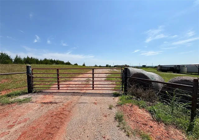 34th image of 16465 E Industrial Rd, Meridian, OK 73058 | MLS# 1244913