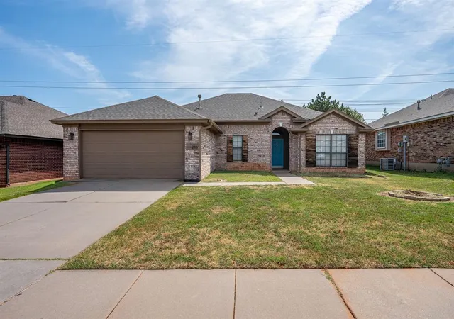 1st image of 213 Sandstone Dr, Norman, OK 73071 | MLS# 1244921