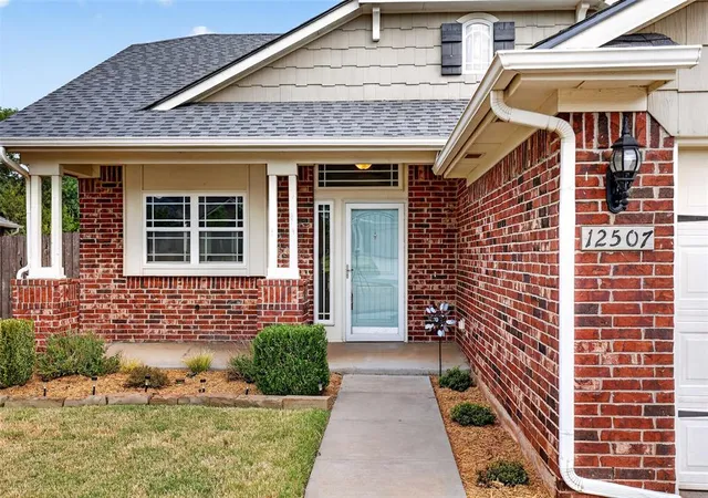 Photo 3 of Sale Pending at 12507 Se 18th Street, Choctaw, OK 73020 | MLS# 1244928 | Listing updated on 2026-08-21