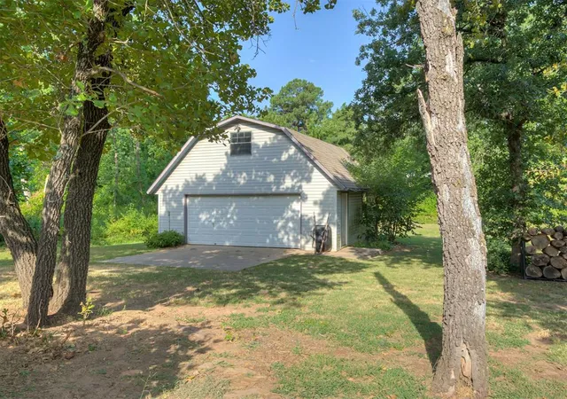 Photo 3 of Sale Pending at 14268 Whippoorwill Vista, Choctaw, OK 73020 | MLS# 1244934 | Listing updated on 2026-08-20