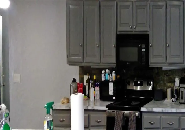 Photo 3 of Single family home for sale at 1700 Lionsgate Cir, Bethany, OK 73008 | MLS# 1244940 | Listing updated on 2026-09-06