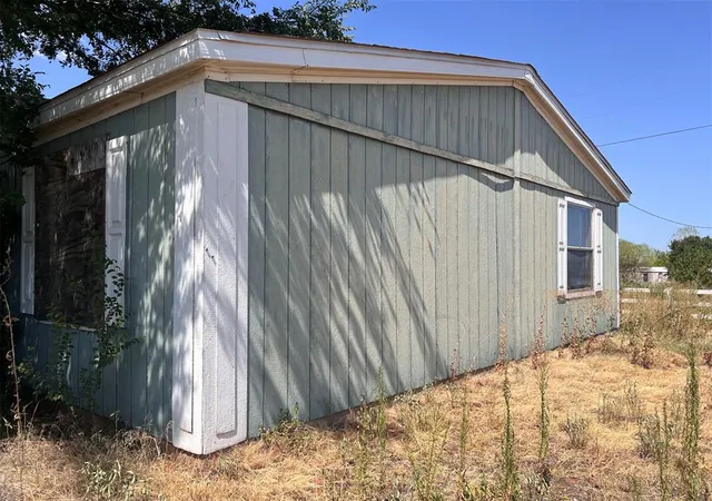 Sale Pending at 1107 Meadow View Ln, Blanchard, OK 73010 | MLS# 1244944 | Listing updated on 2026-09-13