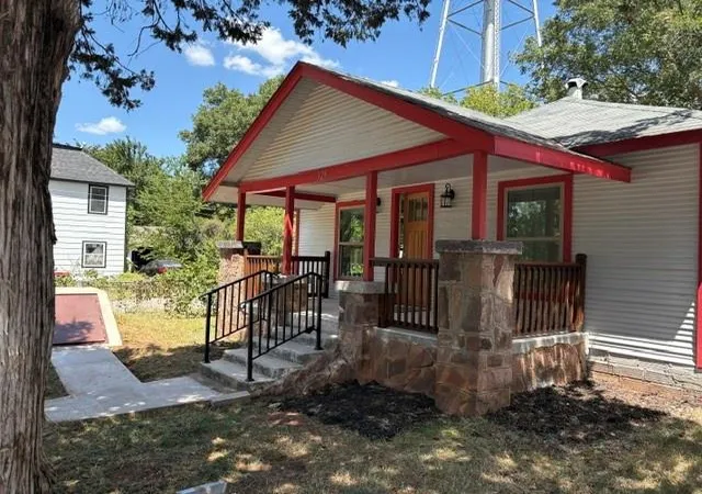 2nd image of 125 N Fowler St, Meeker, OK 74855 | MLS# 1244958