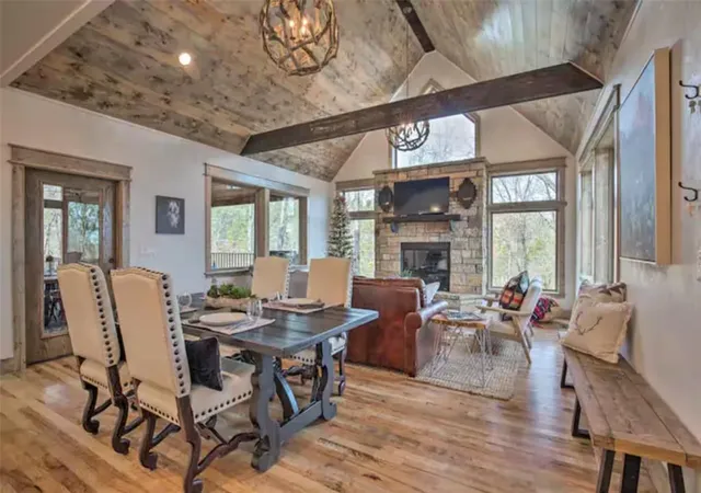 Photo 5 of Single family home for sale at 356 Little Crk Ln, Broken Bow, OK 74728 | MLS# 1244963 | Listing updated on 2026-08-19