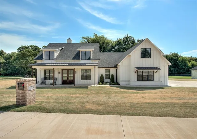 Photo 2 of Single family home for sale at 11755 Muirfield Ln, Guthrie, OK 73044 | MLS# 1244975 | Listing updated on 2026-08-31