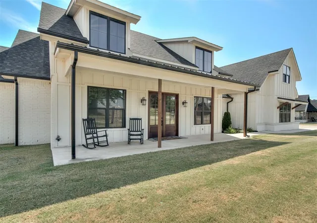 Photo 4 of Single family home for sale at 11755 Muirfield Ln, Guthrie, OK 73044 | MLS# 1244975 | Listing updated on 2026-08-31