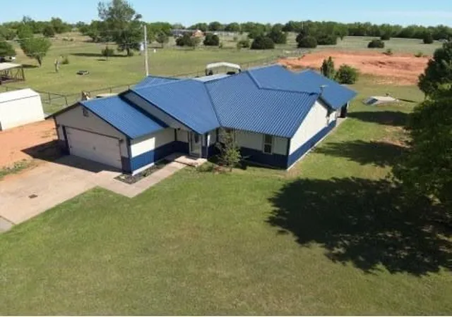 1st image of 15676 212th St, Purcell, OK 73080 | MLS# 1244992