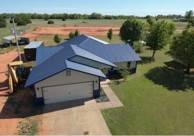 Photo 3 of Single family home for sale at 15676 212th St, Purcell, OK 73080 | MLS# 1244992 | Listing updated on 2026-08-26