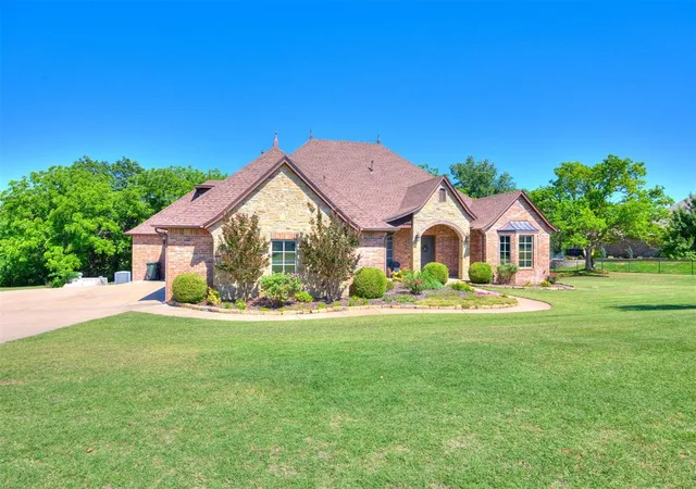2nd image of 9534 Bergamo Blvd, Edmond, OK 73034 | MLS# 1244993