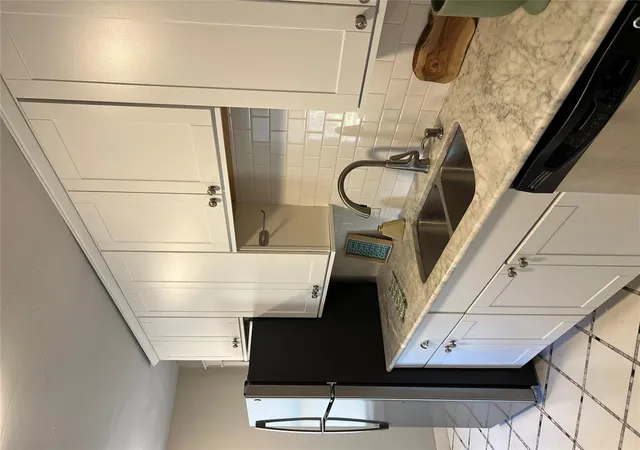 Photo 4 of Single family home for sale at 1637 Nw 11Th St #1635, Oklahoma City, OK 73106 | MLS# 1244994 | Listing updated on 2026-09-21
