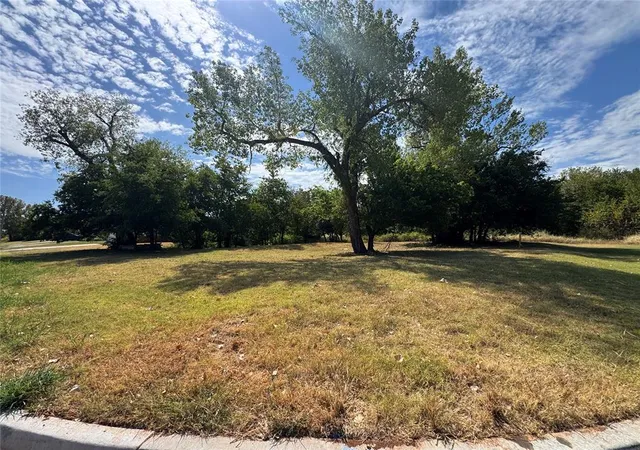Photo 2 of Land for sale at 000 Nw 104th Street, Oklahoma City, OK 73114 | MLS# 1244995 | Listing updated on 2026-08-21