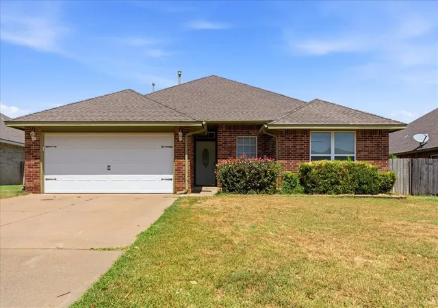 Photo 2 of Single family home for sale at 549 Ne 23rd Street, Newcastle, OK 73065 | MLS# 1244999 | Listing updated on 2026-09-15