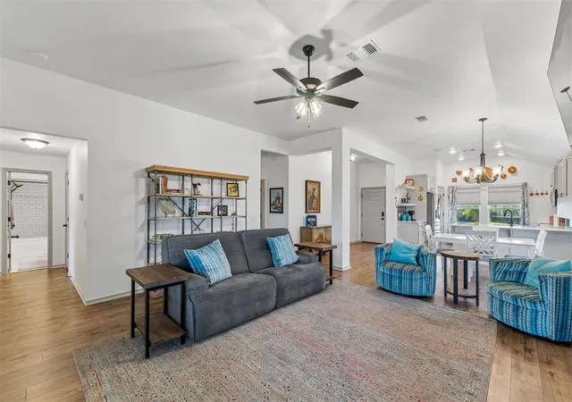4th image of 13408 Grass Plain Ave, Yukon, OK 73099 | MLS# 1245001