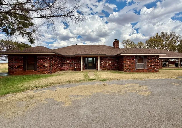 1st image of 10066 N 2263 Rd, Clinton, OK 73601 | MLS# 1245008
