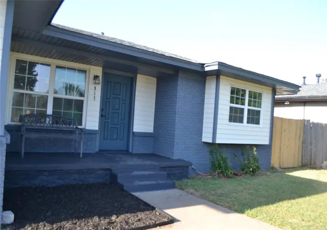 Photo 3 of Sale Pending at 917 W Rulane Dr, Oklahoma City, OK 73110 | MLS# 1245043 | Listing updated on 2026-08-23