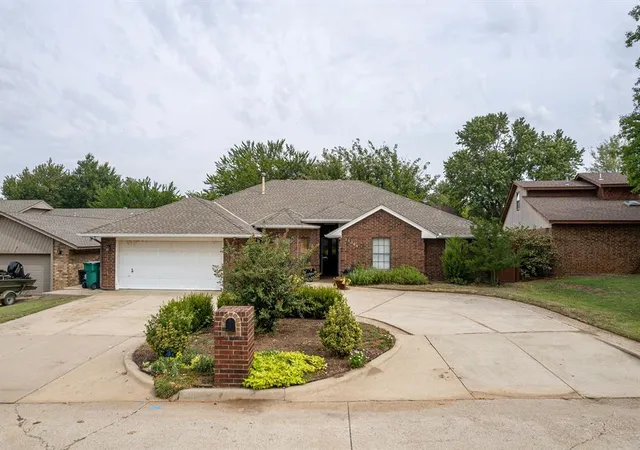 Photo 1 of Single family home for sale at 11709 Nw 116th St, Yukon, OK 73099 | MLS# 1245049 | Listing updated on 2026-09-21