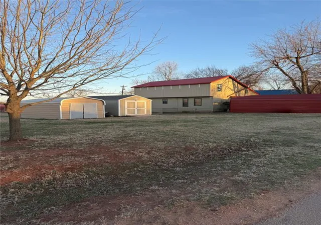 2nd image of 203 S Main St, Carney, OK 74832 | MLS# 1245050