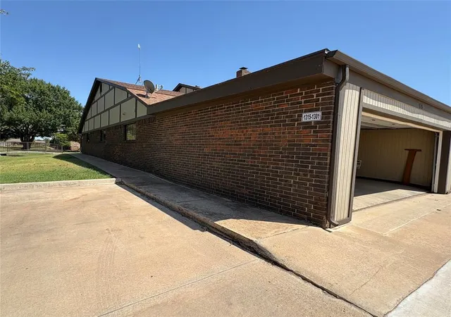 Photo 27 of Townhouse for sale at 1315 Canterbury Blvd, Altus, OK 73521 | MLS# 1245058 | Listing updated on 2026-08-18