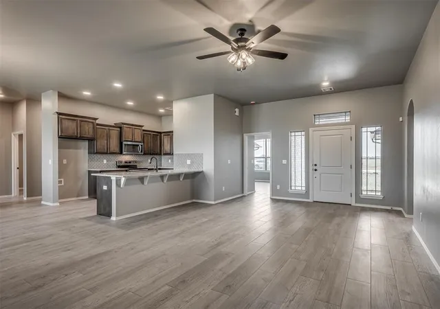 5th image of 24953 Belmont Pass, Cashion, OK 73016 | MLS# 1245074