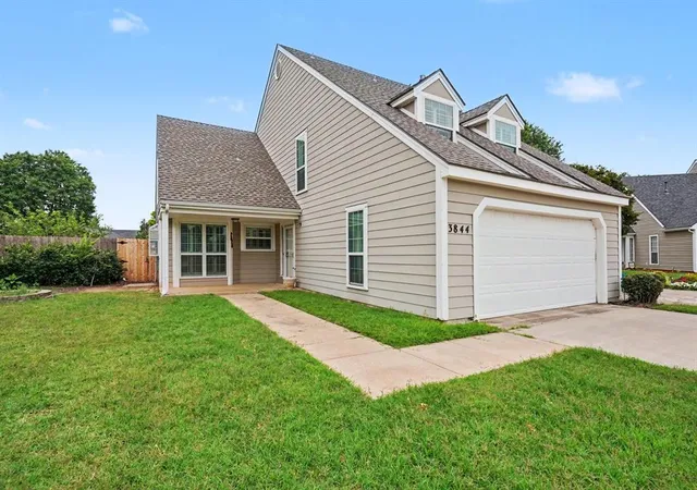 1st image of 3844 Apex Ct, Norman, OK 73072 | MLS# 1245075