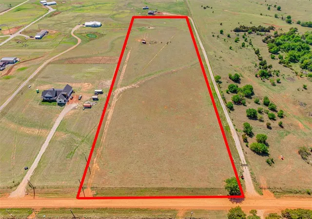 1st image of 28616 N 2960 St, Cashion, OK 73016 | MLS# 1245082