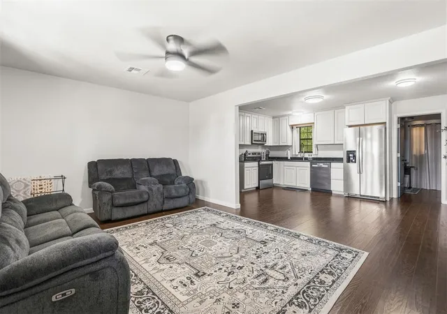 Photo 3 of Single family home for sale at 107 W Stewart St, Paoli, OK 73074 | MLS# 1245099 | Listing updated on 2026-09-22