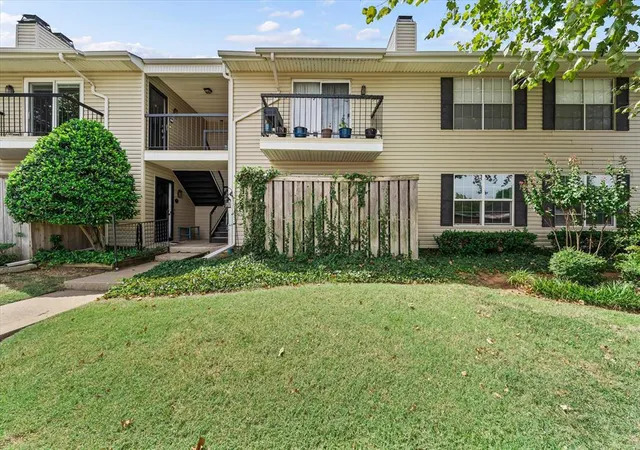 43rd image of 3200 W Britton Rd #101, Oklahoma City, OK 73120 | MLS# 1245110