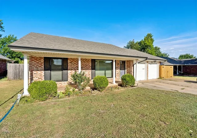 2nd image of 6709 N Libby Ave, Oklahoma City, OK 73132 | MLS# 1245111