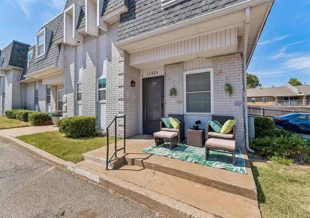 1st image of 11429 N May Ave, Oklahoma City, OK 73120 | MLS# 1245113