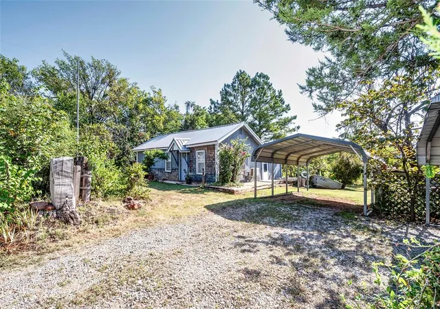3rd image of 1415 S Keokuk, Chandler, OK 74834 | MLS# 1245122