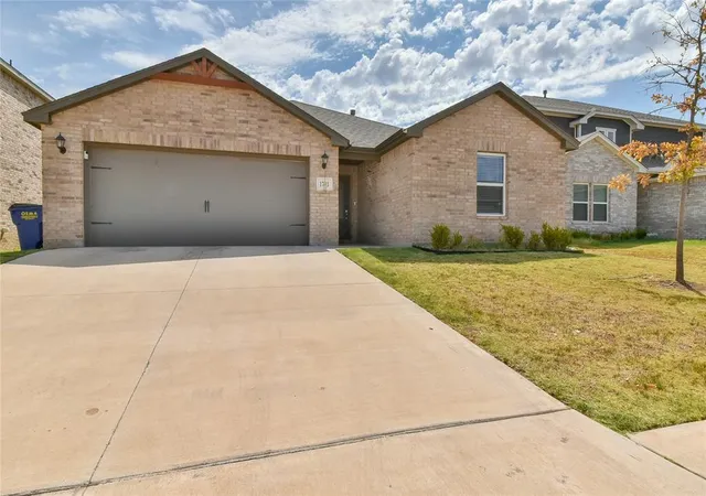 Photo 3 of Single family home for sale at 1701 N Ruby Dr, El Reno, OK 73036 | MLS# 1245129 | Listing updated on 2026-08-18