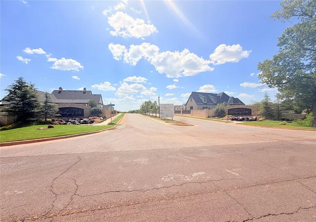 2nd image of 4409 Rustic Trl, Moore, OK 73160 | MLS# 1245146