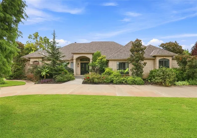 1st image of 6500 Ne 113th St, Edmond, OK 73013 | MLS# 1245147