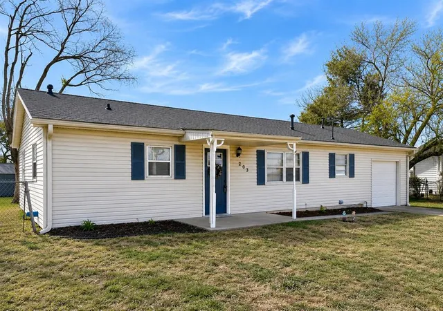 2nd image of 203 E Green St, Meeker, OK 74855 | MLS# 1245152