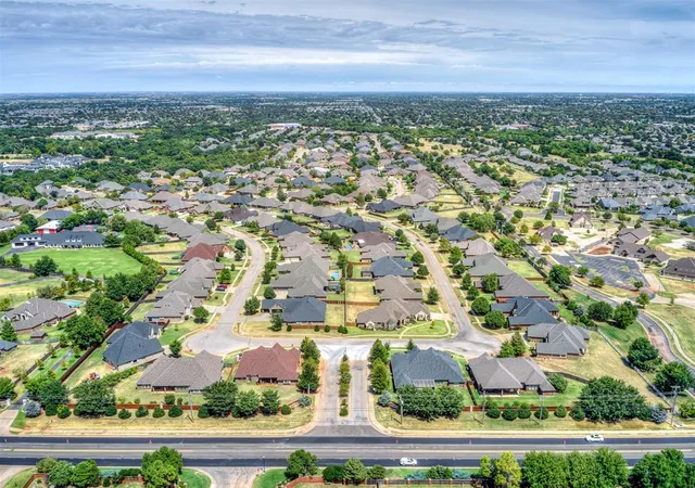 50th image of 520 Nw 151st St, Edmond, OK 73013 | MLS# 1245153