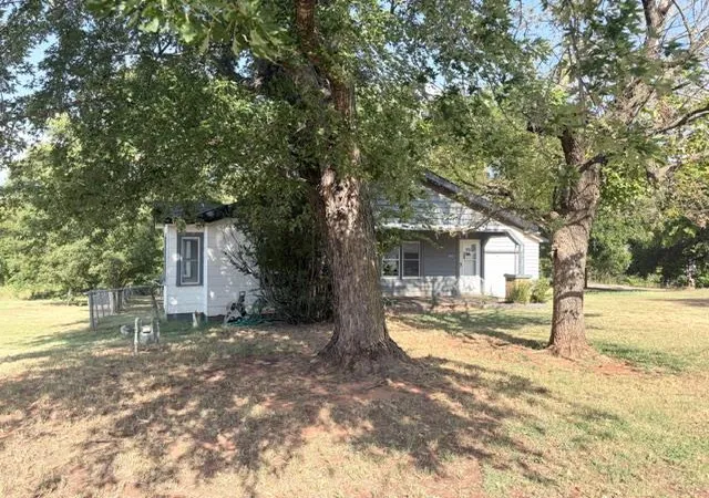 25th image of 203 Dogwood Ave, Wellston, OK 74881 | MLS# 1245161