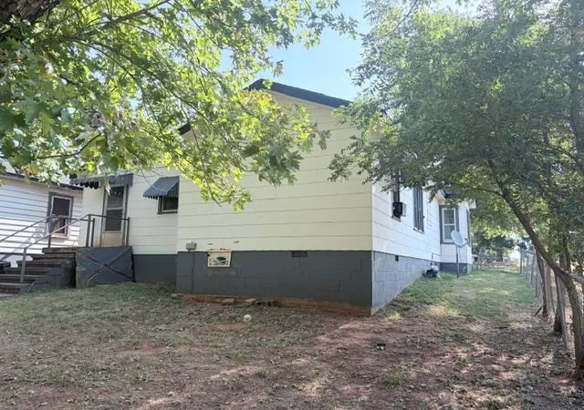 5th image of 203 Dogwood Ave, Wellston, OK 74881 | MLS# 1245161