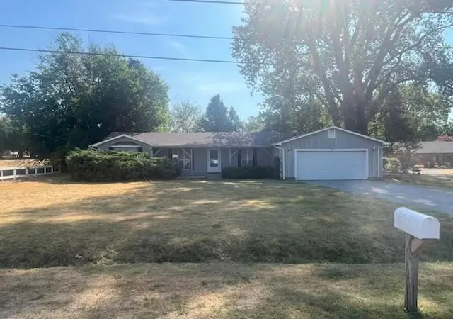Photo 1 of Single family home for sale at 2707 Sw 24th Avenue Sw St, Norman, OK 73072 | MLS# 1245165 | Listing updated on 2026-08-30