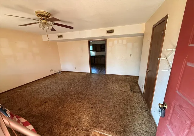 Photo 2 of Single family home for sale at 504 Lisa Ln, Waukomis, OK 73773 | MLS# 1245173 | Listing updated on 2026-10-15