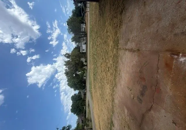 3rd image of 605 Grant St, Agra, OK 74824 | MLS# 1245181