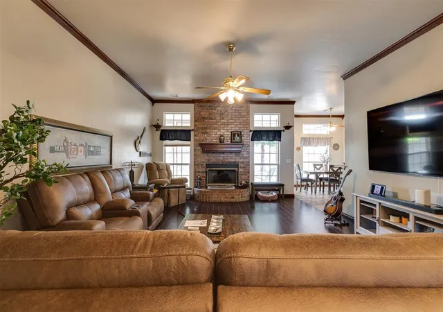 Photo 3 of Single family home for sale at 320 Nathan Dr, Norman, OK 73069 | MLS# 1245182 | Listing updated on 2026-09-25