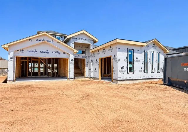 Photo 2 of Single family home for sale at 6413 Nw 154th Terrace, Edmond, OK 73013 | MLS# 1245183 | Listing updated on 2026-09-05